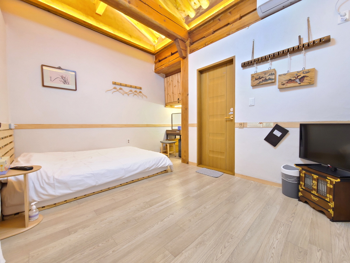 282b0c174a059cef93c5c46a51ef9f65_1765335834_1.jpg