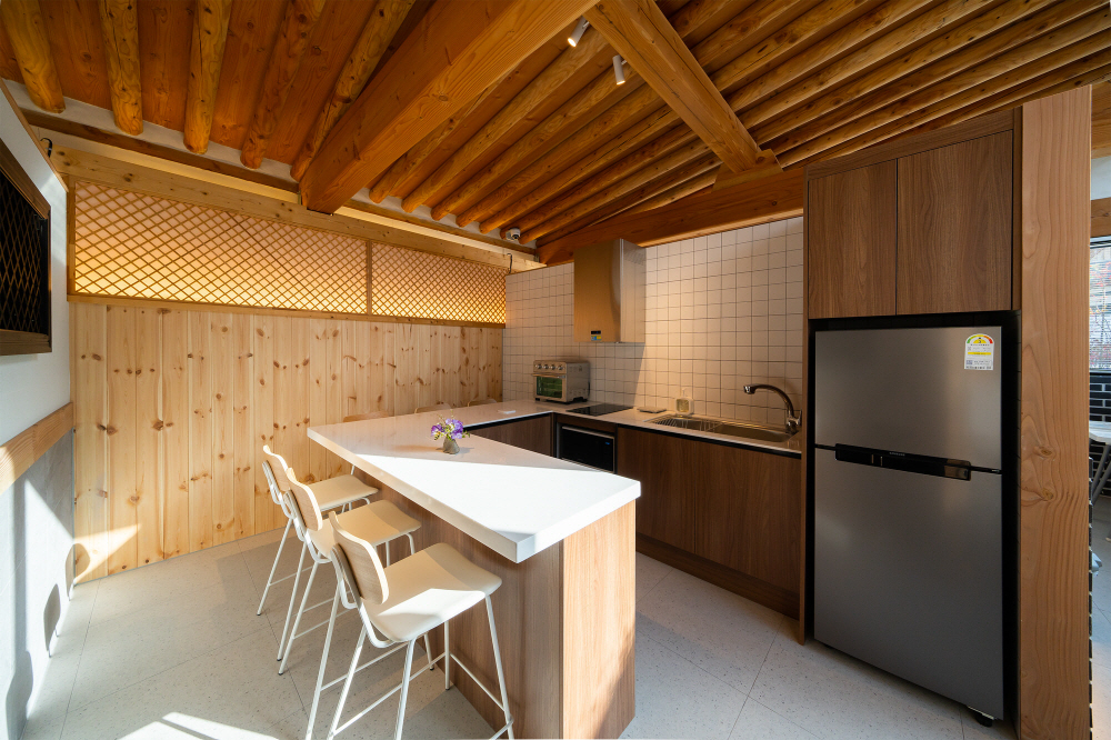 332ed2358cd072a08ee88bbaa3f7172d_1765046191_1.jpg