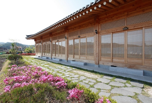 나무와흙한옥펜션